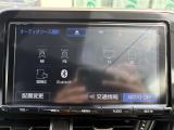【Bluetooth】ナビゲーションと携帯電話/スマートフォンをBluetooth接続することができます。接続するとハンズフリーで使用することができるので、とても便利です。