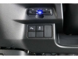 【横滑り防止装置】ドライバーの安全運転をアシストしてくれる装備が充実しています☆ドライバーの不安を安心へと変えてくれますね。