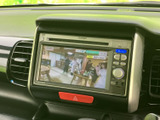 停車中にTVや映像を楽しめる機能。休憩時間などにリラックスできます。※運転中の視聴は法律で禁止されています。