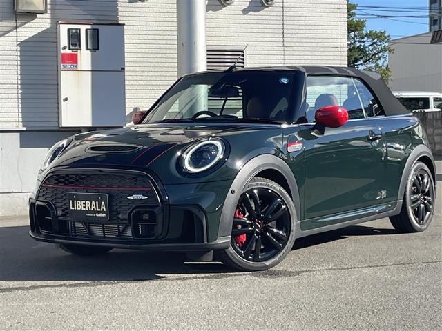 ミニコンバーチブル ジョン・クーパー・ワークス エッセンシャルトリム 4WD 本革シート