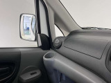 ドリンクホルダー周りの写真です。