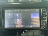 【Bluetooth】ナビゲーションと携帯電話/スマートフォンをBluetooth接続することができます。接続するとハンズフリーで使用することができるので、とても便利です。
