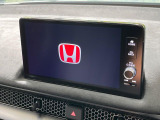 【純正ナビ】人気の純正ナビを装備。オーディオ機能も充実しており、Bluetooth接続すればお持ちのスマホやMP3プレイヤーの音楽を再生可能!毎日の運転がさらに楽しくなります!!