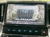 【純正10型ナビ】人気の純正ナビを装備。オーディオ機能も充実しており、Bluetooth接続すればお持ちのスマホやMP3プレイヤーの音楽を再生可能!毎日の運転がさらに楽しくなります!!