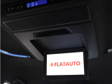 【電動後席モニター】JBLサウンド専用!電動開閉後席フリップダウンモニターです。5.1chサウンド対応、17スピーカーの専用音響システムとなり、人気の装備になります。