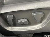 【パワーシート】スイッチ一つで簡単にシートの微調整が可能!電動だから力もいりません!快適なシートポジションにセットして、快適なドライブをお楽しみください。