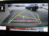 バックモニターで、後方を確認しながら安心して駐車することができます。運転初心者も熟練者も必須の機能です!