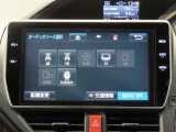 トヨタ純正ナビ 大画面ですね^^AM/FMラジオ CD/DVD再生 フルセグTV Bluetoothオーディオ SD再生 SD録音