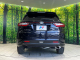 安心の最長10年・走行無制限保証(有償)をご用意。保証内容も充実はもちろん、無料点検&オイル交換や、年中無休の全国・24時間ロードサービスも付帯されておりますのでご安心下さい。
