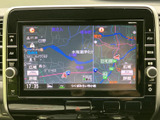 運転に集中できる、見やすい地図画面です。目的地へのナビゲーションをサポートし、快適な移動を支援します。
