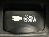 【1500Wアクセサリーコンセント】消費電力1500Wまでの家電が使えます。キャンプやスポーツ・アウトドアでのアクティビティはもちろん、災害・停電の際に大活躍♪
