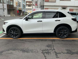 純正アルミホイール標準装備車両です。