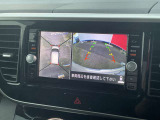 上から丸見えアラウンドビュー!車を真上から見下ろした様な映像を映し出すアラウンドビューモニター。これで車庫入れもラクラク。