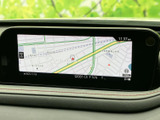 目的地設定がスムーズに行える、見やすい地図画面です。渋滞情報もリアルタイムで確認でき、スムーズな移動をアシストしてくれます。