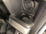 【ドリンクホルダー】こちらにドリンクホルダーがついています!