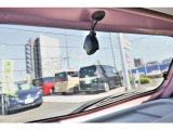 気になる車両が有りましたら、遠慮なくメ-ル又はお電話にてお問い合わせください。 出来る限り分り易く、丁寧にご説明させていただきます。