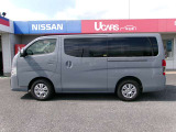 内外装およびエンジンル-ムなど専用クリ-ニング致します。車両クリ-ニングのプロが施工致しますので!高品質な1台に蘇りますよ♪(全在庫無料施工)