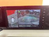 【アラウンドビューモニター】空から見下ろした映像がナビ画面にて確認可能です。駐車もラクラクですよ♪