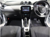 乗る人の快適性にこだわった装備や使い勝手の良い収納で、日々の運転やロングドライブも快適です。