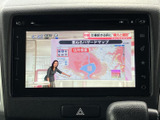 停車中には、番組や映像をお楽しみいただけます。休憩時間や待ち時間に、快適なひとときを過ごせます。