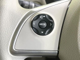 【ステアリングスイッチ】運転中、前方から目線をそらすことなく、オーディオ等の操作が可能な便利機能!安心&快適なドライブを演出してくれます♪