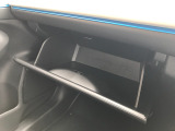 大型のグローブボックスです!