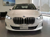 群馬BMWプレミアムセレクション前橋は認定中古車販売のスペシャリストとして品質へのこだわり、特に喫煙歴の無いだれもが気持ちよく購入検討いただける車両を展示しております。遠方からもお問い合わせください。