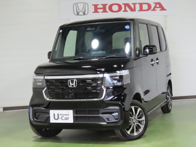 N-BOXカスタム  カスタム 660 4WD