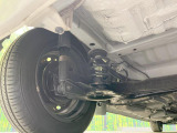 お車を安心してお乗りいただく為には、足回りの定期点検が欠かせません。サービスサポート(有償保証)では無料点検もご提供しており、安心のカーライフをお過ごしいただけるサポート体制が整っています。