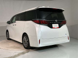 キャンピングカーをはじめ、ライフスタイルに刺激を与えるこだわりのカーライフ、アウトドア&times;クルマ遊びの新定番をご提案いたします。