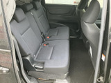 3列目シートも快適な空間を確保。お子様や荷物を乗せるのに便利です。いざという時の積載性も魅力です。