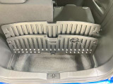 【ラゲッジルーム】実用性に優れた二段式ラゲッジル-ムでお荷物を別々に収納が可能♪♪