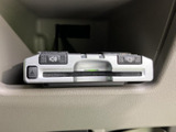 ETC車載器を搭載済み。料金所でのスムーズな通過を可能にします。スマートインターチェンジでの利用も可能です。高速道路の利用がより快適になります。