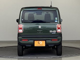 CAR PLAT(カープラット)は、CAR(クルマ)+PLAT(プラットフォーム)の名の通り、あらゆるクルマが集まり、プラッと気軽に立ち寄り、豊富な選択肢の中から自分にぴったりの一台に出会えるお店です