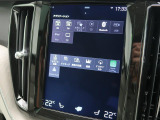 【9インチタッチスクリーン純正HDDナビ】「Apple Car Play」「Android Auto」対応のボルボ先進ナビゲーション「SENSUS」。最新地図データへ無料更新してお渡しします。