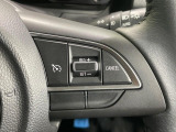 【アダプティブクルーズコントロール】高速道路での長距離走行が楽に!!自動で速度を保つクルーズコントロールが、衝突軽減システムと連携し、前方の車両を感知して車間を保つように速度調節してくれます!!