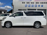 夜22時までライトアップ!展示車見放題!夜間はスタッフも居ませんが、時間を気にせず心置きなく御覧ください。