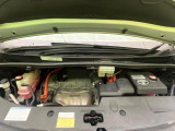 親切・丁寧な専門メカニックスタッフが応対!・車検・点検整備・事故等の修理などアフターサービスも安心。お車のカスタマイズもネクステージのサービススタッフまでご相談ください!