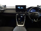 【メーター廻り】シンプルで飽きないデザイン、運転中も視界の邪魔にならない構造になっているので運転に支障もありません♪