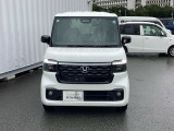 こちらの車両は、試乗車として使用している車両となっております。そのため走行距離の変動がございます。ご了承ください。