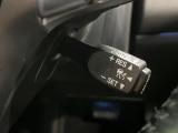 【レーダークルーズコントロール】高速道路での長距離走行が楽に!!自動で速度を保つクルーズコントロールが、衝突軽減システムと連携し、前方の車両を感知して車間を保つように速度調節してくれます!!