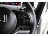Hondaセンシングの機能のひとつ、アダプティブクルーズコントロール付!アクセルから足を離しても設定したスピードと前車との車間を保ち走行してくれます!車線維持もアシスト☆高速道路で疲労軽減ですね☆