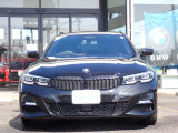 BMW在庫保有台数常時100台以上!ご来店の際はBMW本店(厚木市下荻野140-1)にご来店ください!弊社自慢の全天候型ショールーム!BMW在庫保有台数常時100台以上ございます!