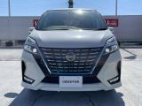 セレナ 1.2 e-POWER ハイウェイスターV 