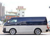 【FLEX FOUND CARICA/ハイエースダークプライムⅡガソリン2WD】FLEX&times;アルパインスタイル!!先行展示開始!!