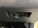 いまや快適なカーライフに欠かせないETCが付いています。