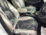 こちらの車両は、試乗車として使用している車両となっております。そのため走行距離の変動がございます。ご了承ください。