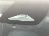 【トヨタセーフティセンス】走行中に前方の車両等を認識し、衝突しそうな時は警報とブレーキで衝突回避と被害軽減をアシスト。より安全にドライブをお楽しみいただけます。