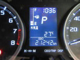 たとえばダイハツのお店にある、たくさんのスマアシ搭載車は、正常に作動する事をしっかり確認します。