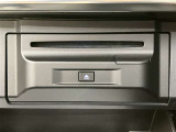 Bluetooth接続に対応 AM.FMラジオ DVD再生機能付きCDステレオ TVも視聴可能です(停車時)